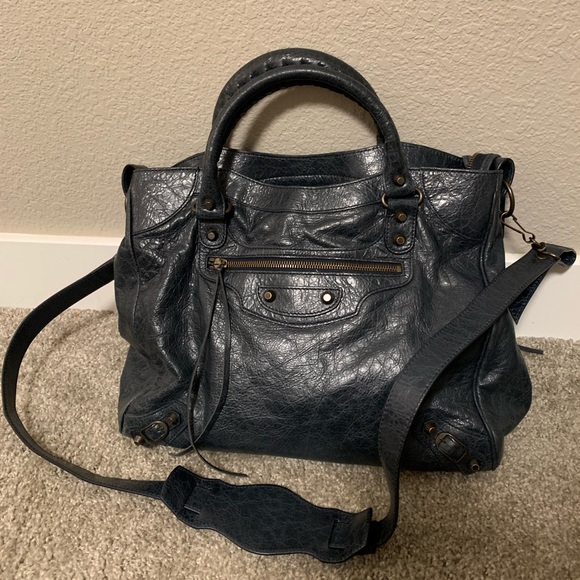 Balenciaga Handbags - Authentic Balenciaga Classic City Bag
